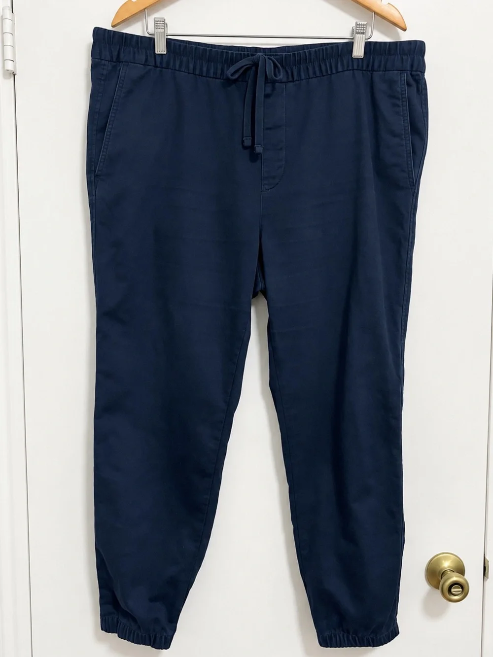Banana Republic Men Travel Jogger Pants L Preppy Navy Stretch Cotton Drawstring
